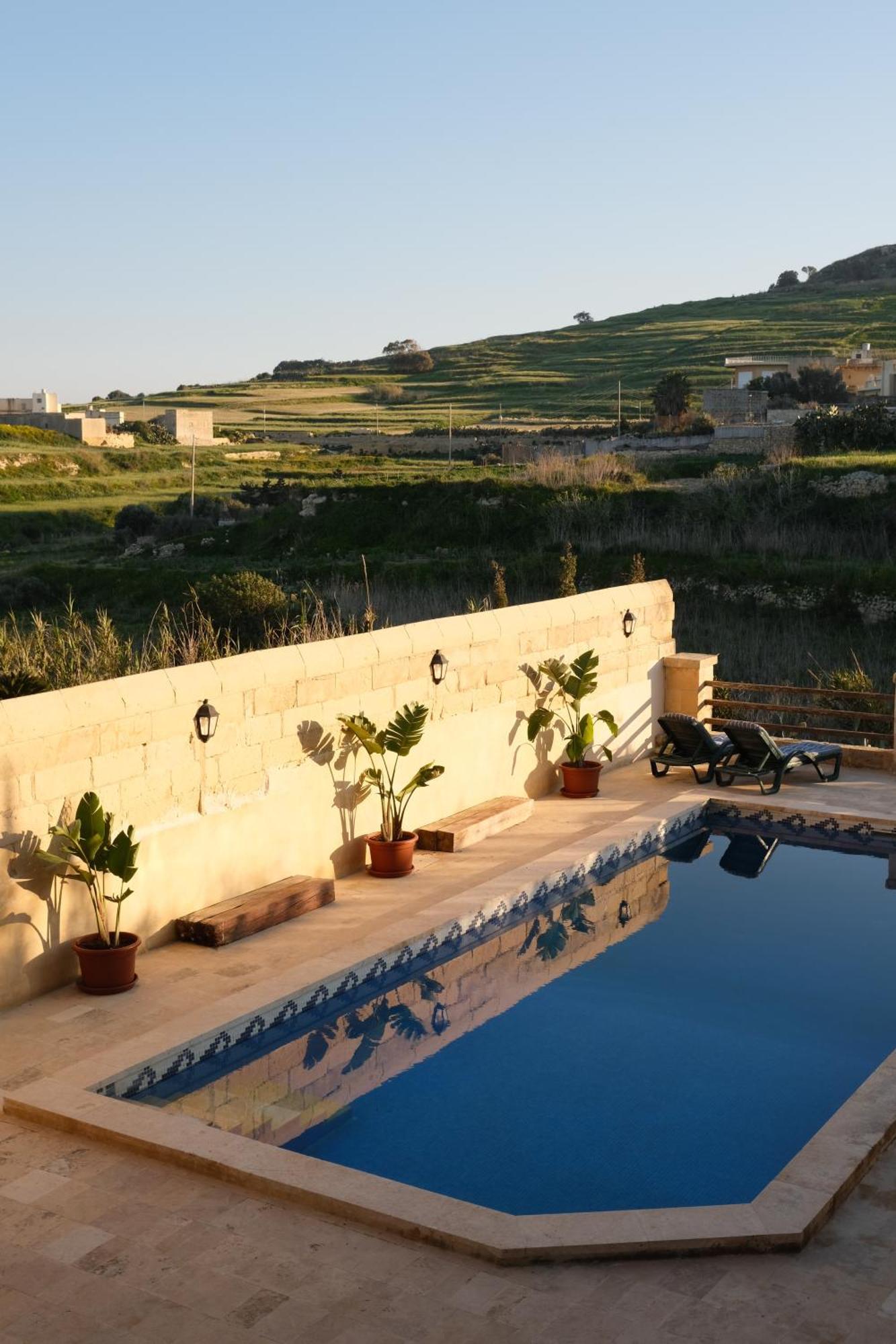 Soluna Boutique Guesthouse Għasri Extérieur photo